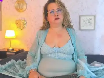 Chaturbate Private Sex Chat of martinacurvy_