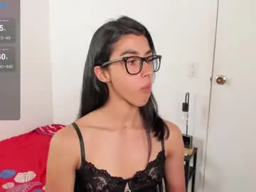 Chaturbate Free Porn Cam of mazikeen_18