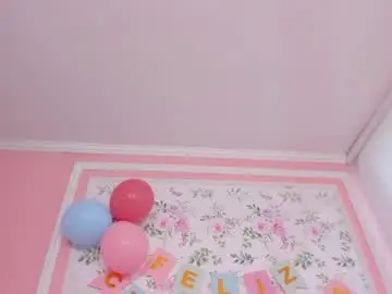 Chaturbate Live Porn of mae_lyra