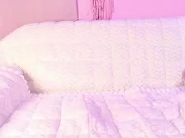 Chaturbate Adult Webcams of little_effy18_