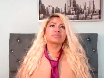 Chaturbate Sex Cam of ivonnybon