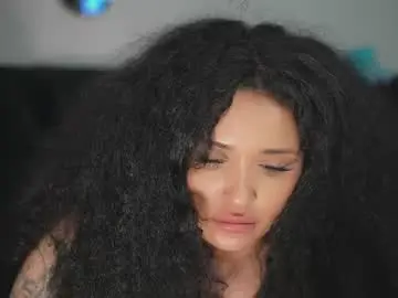 Chaturbate Nude Webcam of moan_4_you