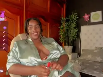 Chaturbate Live Porn of ebony_katterin