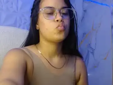 Chaturbate Adult Video Chat of ashley_thonsom18