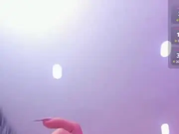 Chaturbate Live Sex Cam of iza_grey