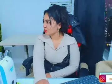 Chaturbate Sex Chat of meli__brown