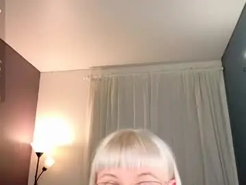 Chaturbate Live Sex Cam of call_me_heaven