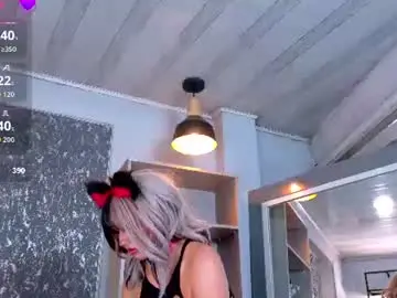 Chaturbate Watch Live Sex Cams of saraa_love_