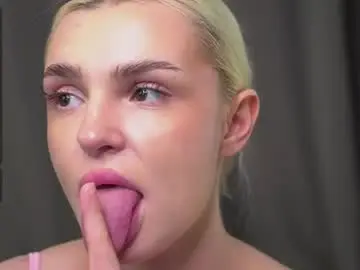 Chaturbate Nude Webcam of vivid_girls
