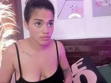 Chaturbate Live Sex Cam of atenajb