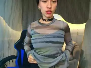 Chaturbate Sex Cam of candy_sky_r