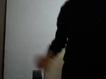 Chaturbate Nude Webcam of alia_lombardi