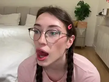 Chaturbate Live Porn of kellyberry__
