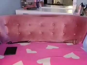 Chaturbate Nude Webcam of milfmommy100