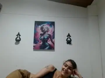 Chaturbate Adult Video Chat of crystal_starx