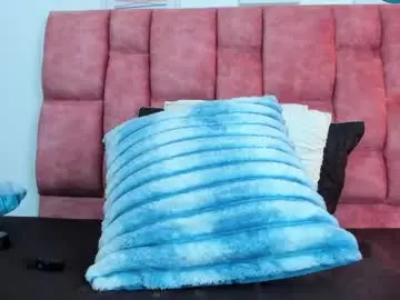 Chaturbate Free Porn Cam of tiffanyfox_1