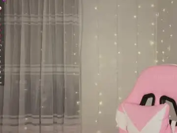 Chaturbate Watch Live Sex Cams of lilyrose1_
