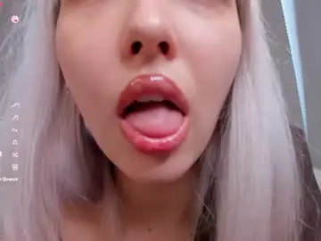 Chaturbate Live Sex Cam of _shiningstar