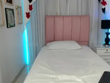Chaturbate Adult Webcams of ivyy_crystal