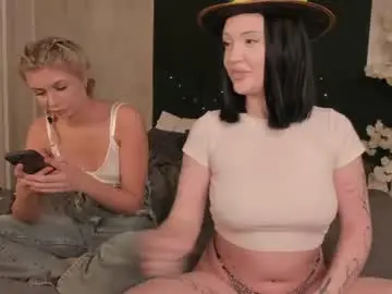Chaturbate Free Live Porn of lily_sterling