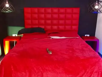 Chaturbate Live Porn of valkirye_