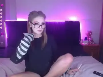 Chaturbate Free Porn Cam of shysweetrish