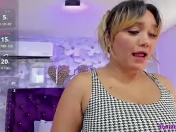 Chaturbate Free Porn Cam of violeta_medina
