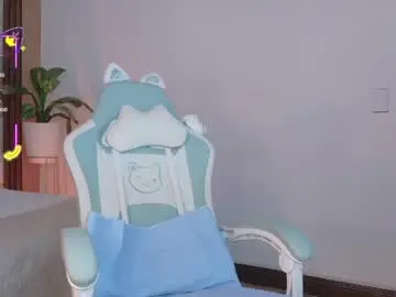 Chaturbate Best live sex cam show of ahvi_ebony