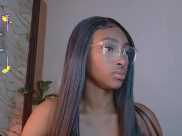 Chaturbate Sex Chat of ahvi_ebony