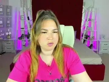 Chaturbate Live Sex Cam of sofii_darling