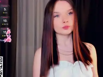 Chaturbate Live Sex Cam of reginiasaccone