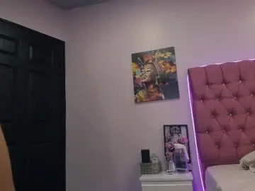 Chaturbate Best live sex cam show of mazeekiin