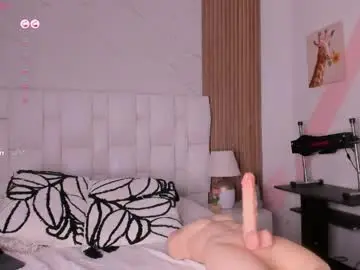 Chaturbate Free Porn Cam of isabella_whiite