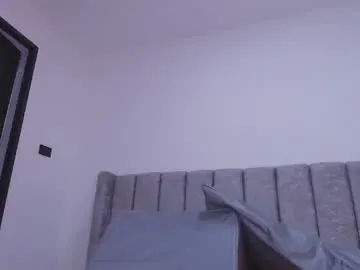 Chaturbate Live Sex Cam of tinkerbell_1