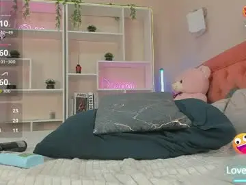 Chaturbate Live Sex Cam of ellesilva