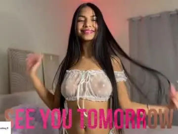 Chaturbate Adult Video Chat of emilyn_keatting