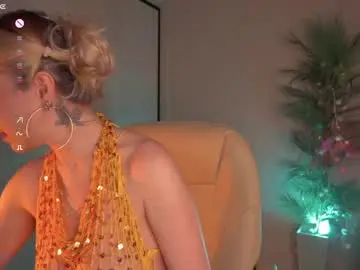 Chaturbate Adult Video Chat of mia_milagros