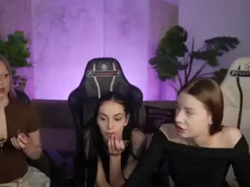 Chaturbate Free Porn Cam of kira0541