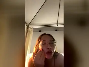 Chaturbate Adult Video Chat of aliciawhite_nt