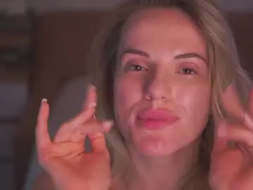 Chaturbate Free Porn Cam of vanille_mystery