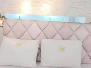 Chaturbate Live Sex Cam of alicce_monrroy