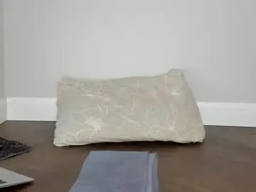 Chaturbate Live Porn of bigtroublelittlechina