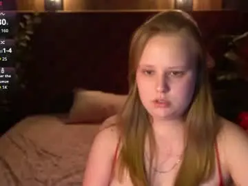Chaturbate Live Porn of crystallpaws_