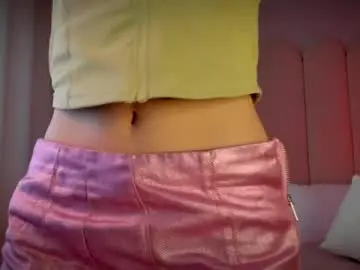 Chaturbate Watch Live Sex Cams of mira_kraviz