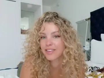 Chaturbate Sex Chat of theislandgirl