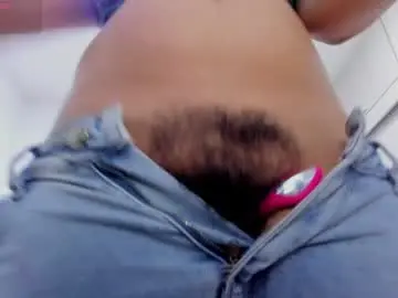 Chaturbate Live Sex Cam of ariacoral