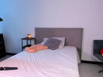 Chaturbate Adult Webcam of bronzetease