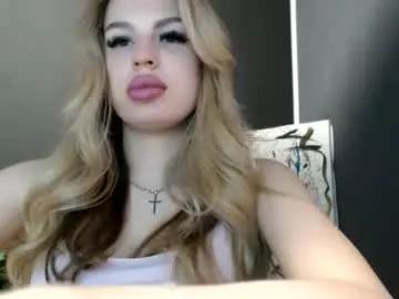 Chaturbate Watch Live Sex Cams of rosaline_ly