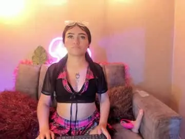 Chaturbate Watch Live Sex Cams of june__moon