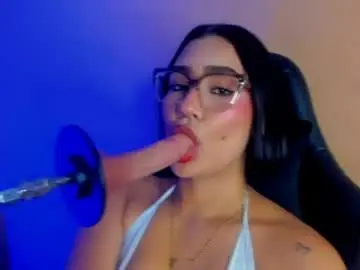 Chaturbate Adult Video Chat of noa_moon